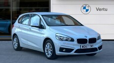 BMW 2 Series 220i SE 5dr [Nav] Step Auto Petrol Hatchback